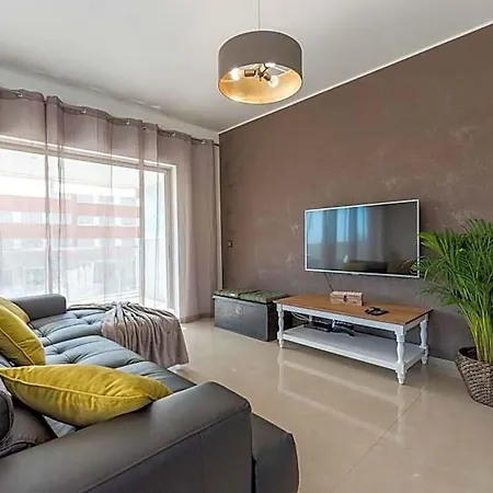 Da Rocha 2-bedroom With Parking Bay Hotel Portimao