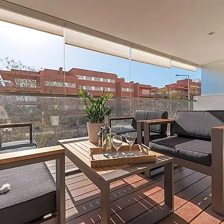Da Rocha 2-bedroom With Parking Bay Hotel